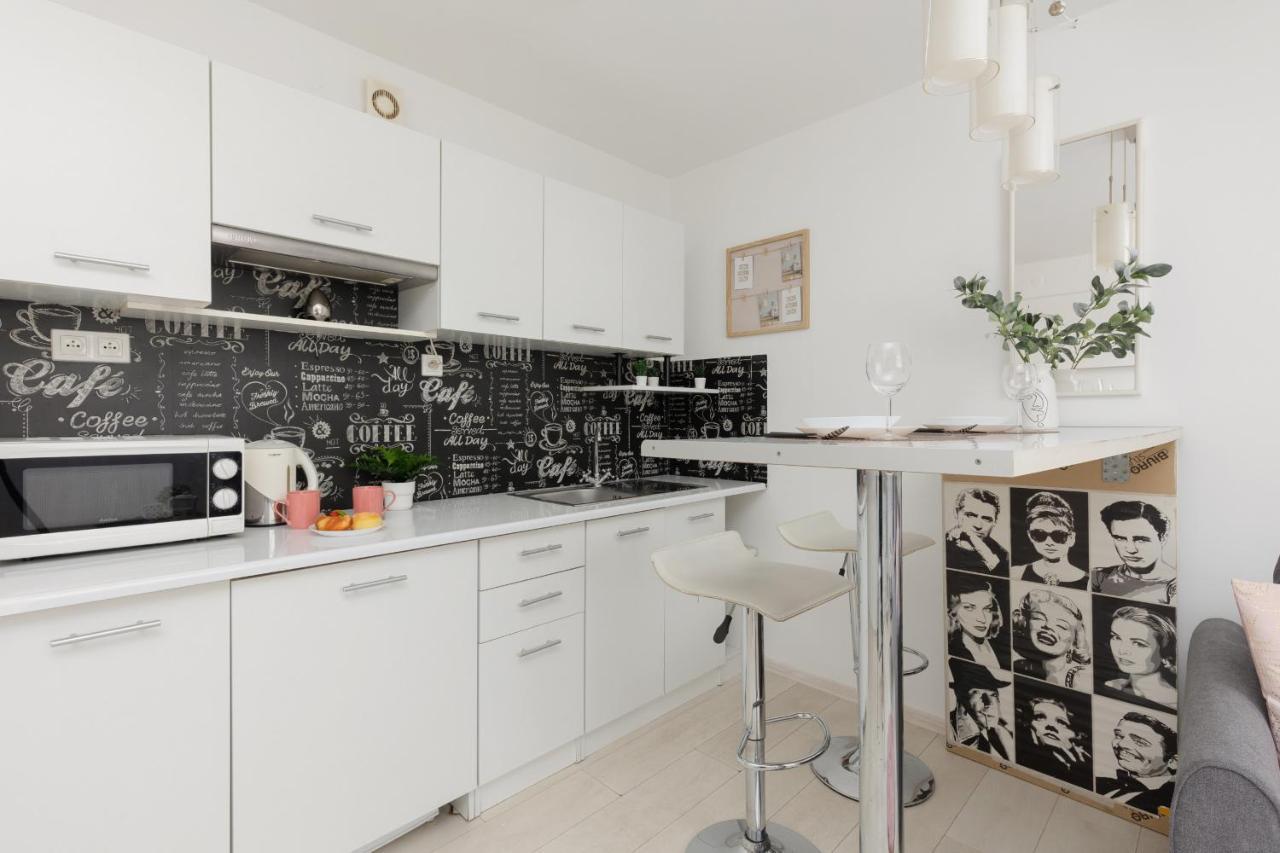 Affordable Underground Studio Near Pge Narodowy By Noclegi Renters 华沙 外观 照片