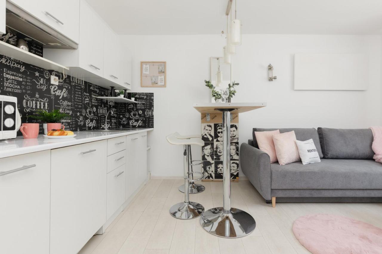 Affordable Underground Studio Near Pge Narodowy By Noclegi Renters 华沙 外观 照片